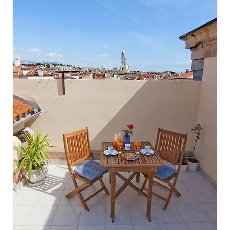 Lux Marmont Terace 2 Apartment *